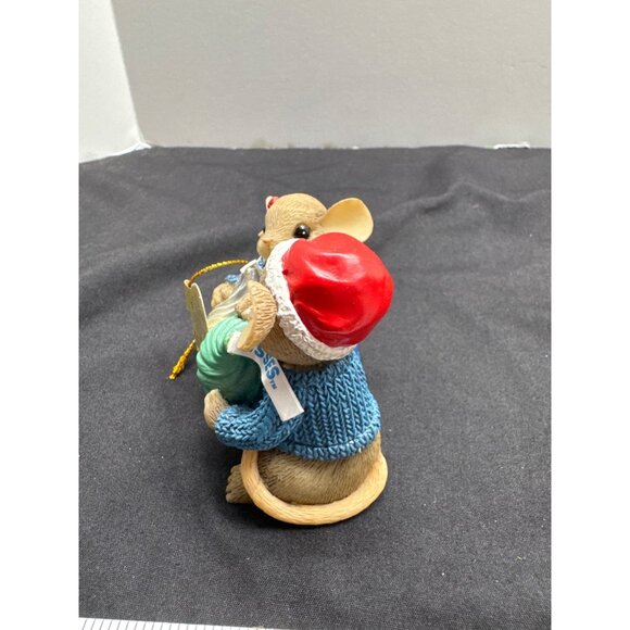 Charming Tails "Lets Exchange A Kiss" Hersheys Kisses Ornament Braford Exchange - Picture 4 of 7